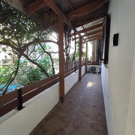 Apartment Cozy - Sleeps 2 *