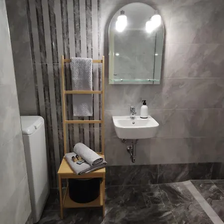 Cozy - Sleeps 2 Apartment Rhodes City